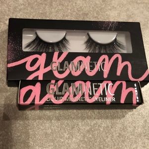 NWT 😍 Set of eye brows and the magnetic eyeliner.